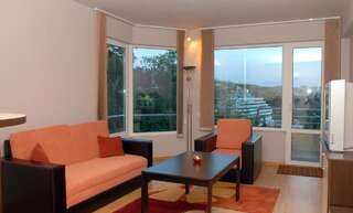 Отель Hotel Avis Сандански Люкс с 1 спальней и балконом-5